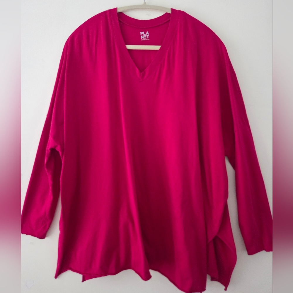 Planet By Lauren G Red Pima Cotton Bocy V-Neck Long Sleeve Tee Top OS (Box3)